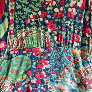Super fun summer dress with an amazing print